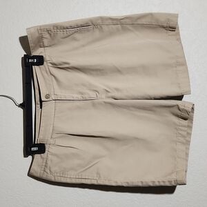 Lands End Shorts Womens Size 12 tan Bermuda